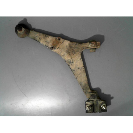 TRIANGLE INFERIEUR AVANT GAUCHE PEUGEOT 106 96-2003