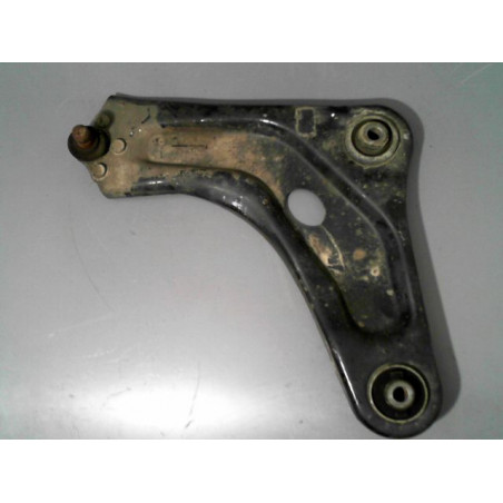 TRIANGLE INFERIEUR AVANT GAUCHE PEUGEOT 207 3P