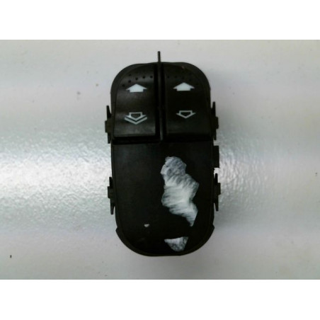 COMMANDE LEVE-GLACE PORTE AVG FORD FOCUS 98-04