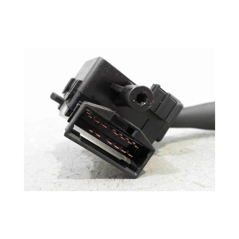 COMMANDE ESSUIE GLACE KIA CARENS