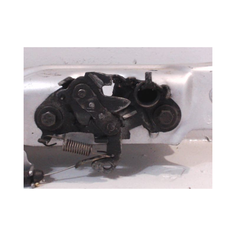 TRAVERSE SUPERIEURE ARMATURE AVANT PEUGEOT 406 95-99