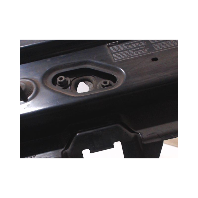 TRAVERSE SUPERIEURE ARMATURE AVANT RENAULT VEL SATIS