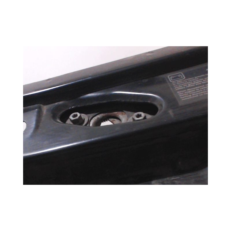 TRAVERSE SUPERIEURE ARMATURE AVANT RENAULT LAGUNA II 00-2005