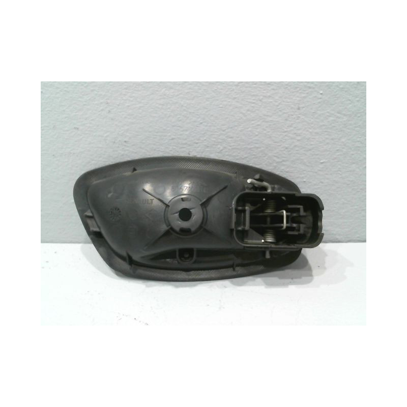 POIGNEE INTERIEURE PORTE AVANT GAUCHE RENAULT MEGANE III Phase 1 2008-2012