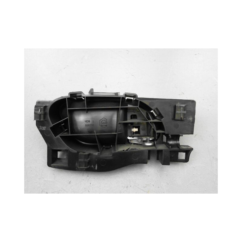 POIGNEE INTERIEURE PORTE AVANT GAUCHE PEUGEOT 207