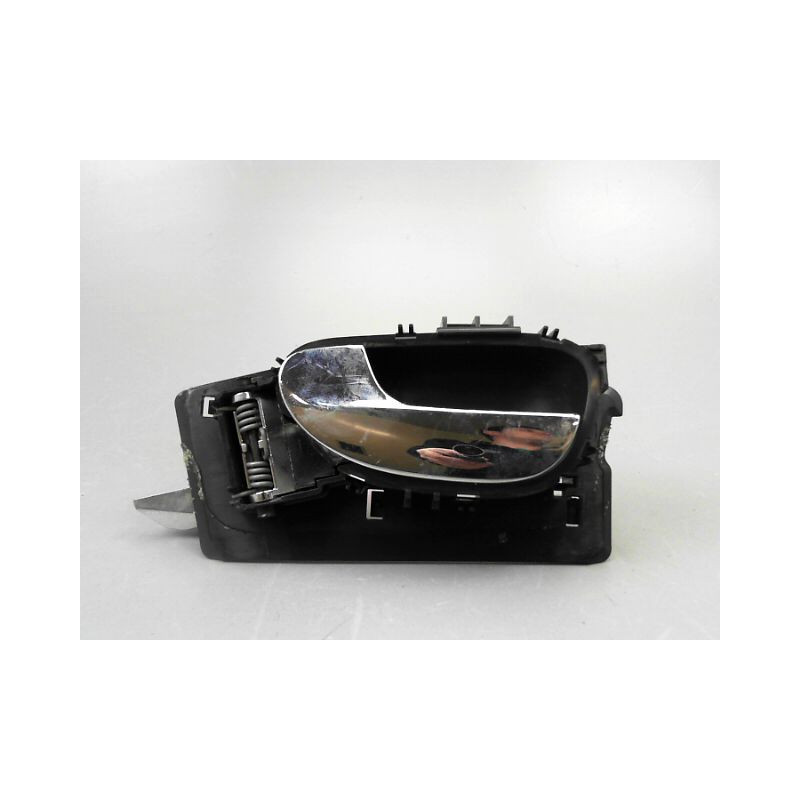 POIGNEE INTERIEURE PORTE AVANT GAUCHE PEUGEOT 307