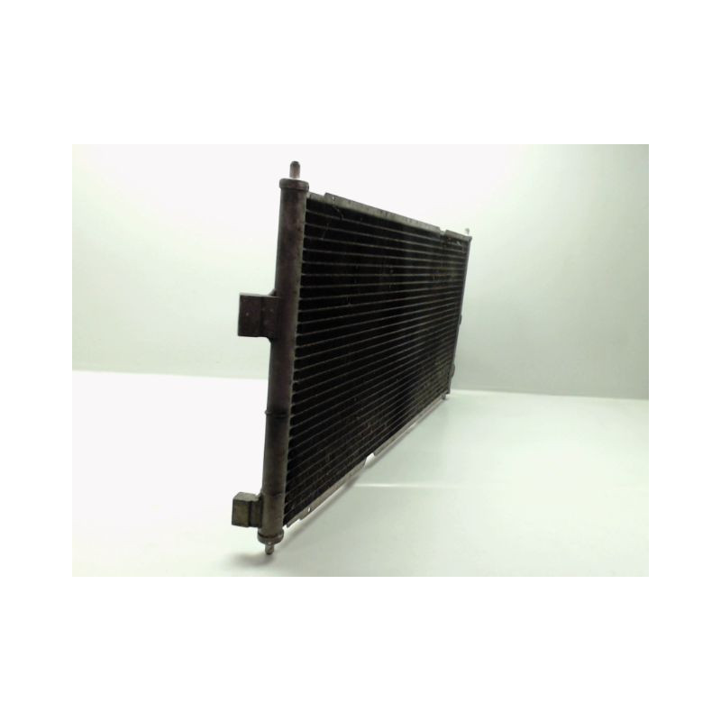 CONDENSEUR CLIMATISATION NISSAN ALMERA