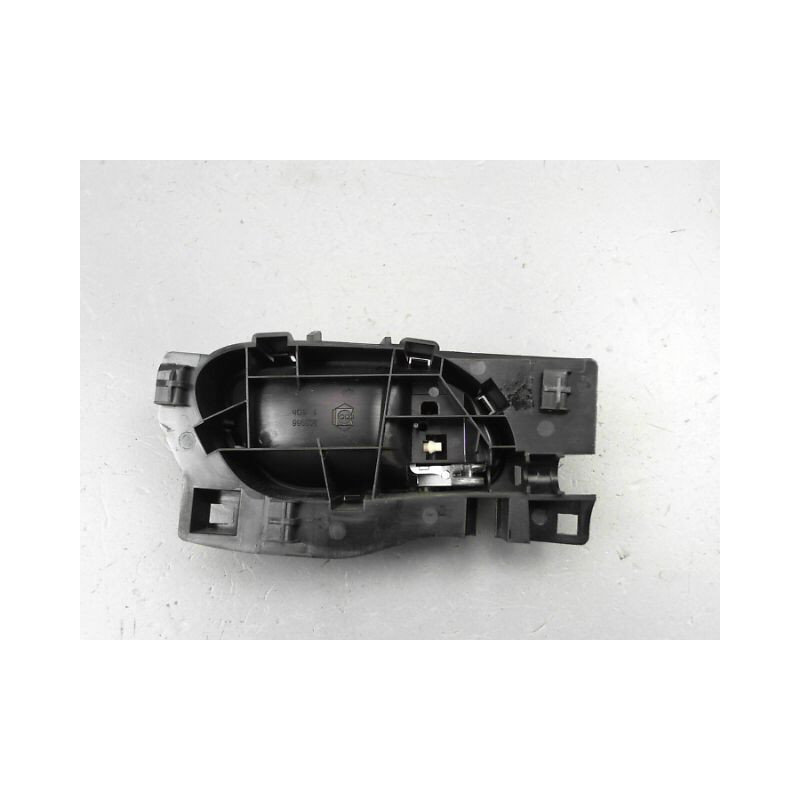 POIGNEE INTERIEURE PORTE AVANT GAUCHE PEUGEOT 207 2006-2013