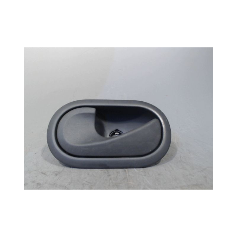POIGNEE INTERIEURE PORTE ARRIERE GAUCHE RENAULT CLIO III 2010-