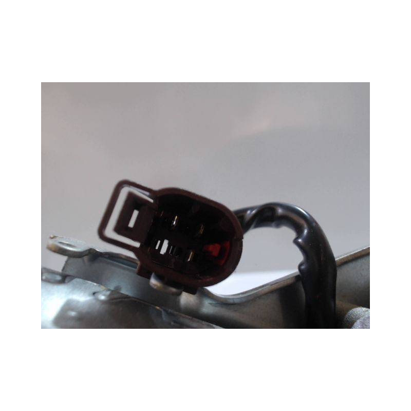MOTEUR ESSUIE-GLACE ARRIERE CITROEN SAXO 99-