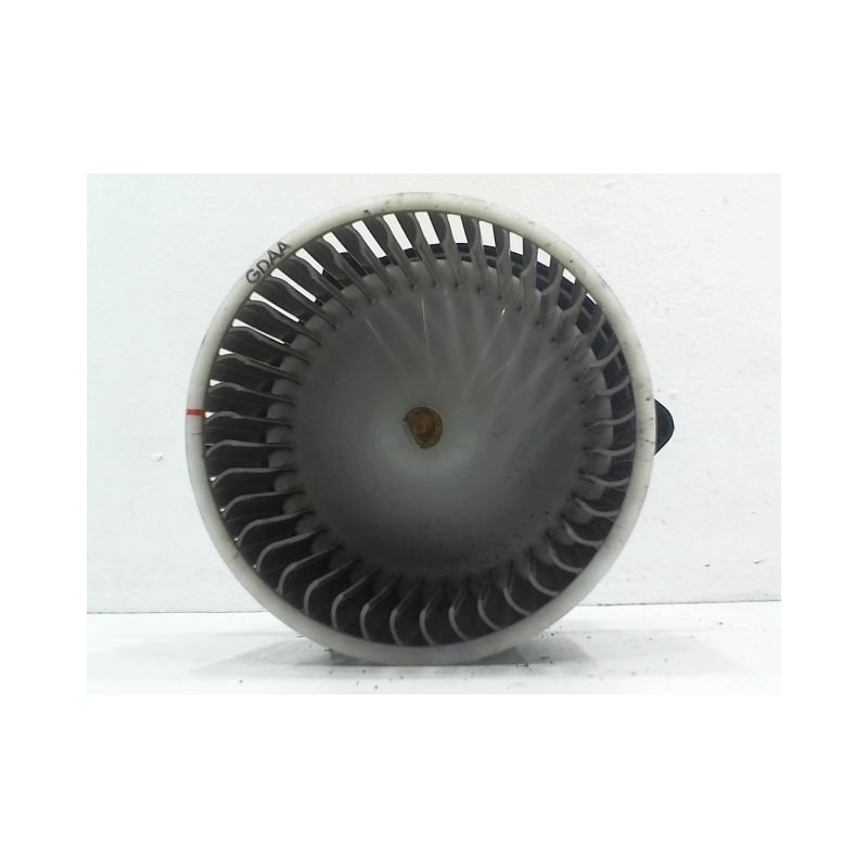 MOTEUR VENTILATEUR CHAUFFAGE KIA CEE-D