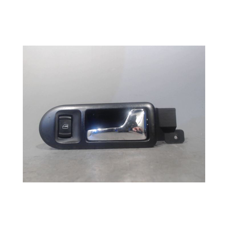 POIGNEE INTERIEURE PORTE AVANT DROIT VOLKSWAGEN PASSAT 96-2000