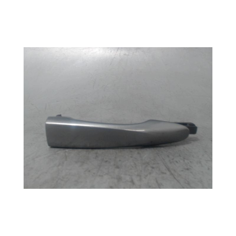 POIGNEE EXTERIEURE PORTE ARRIERE DROIT NISSAN QHASQAI 2007-