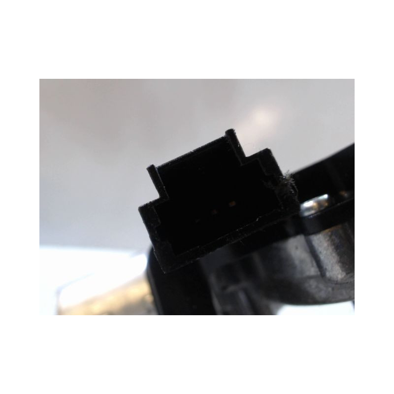 MOTEUR ESSUIE-GLACE ARRIERE PEUGEOT 207 5P
