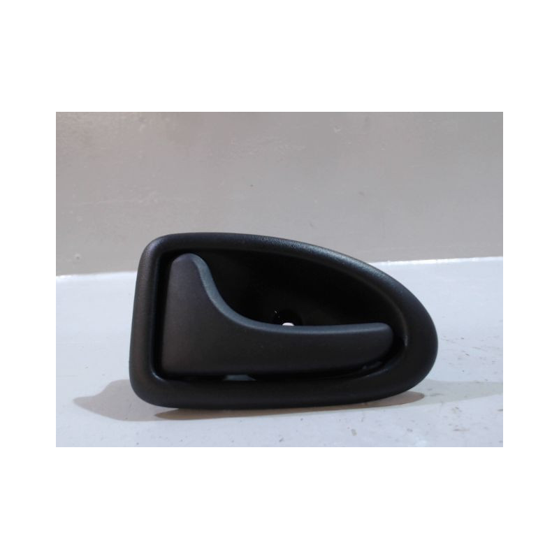 POIGNEE INTERIEURE PORTE ARRIERE GAUCHE RENAULT CLIO II PH.2 01-06