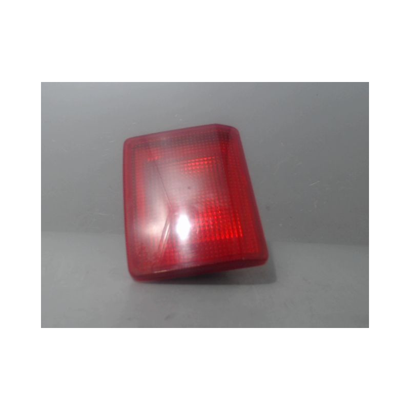 FEU BROUILLARD ARRIERE GAUCHE PEUGEOT 407 SW