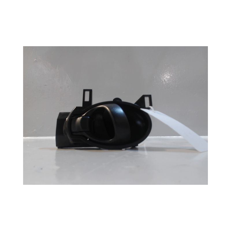 POIGNEE INTERIEURE PORTE AVANT DROIT NISSAN MICRA 2009-