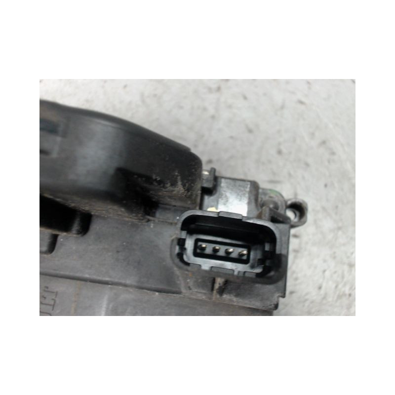 SERRURE PORTE AVANT DROIT RENAULT MEGANE