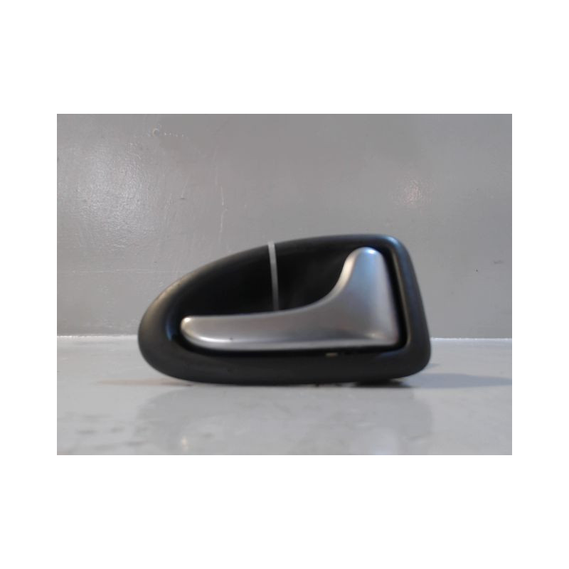 POIGNEE INTERIEURE PORTE AVANT DROIT RENAULT SCENIC I PH2 99-03