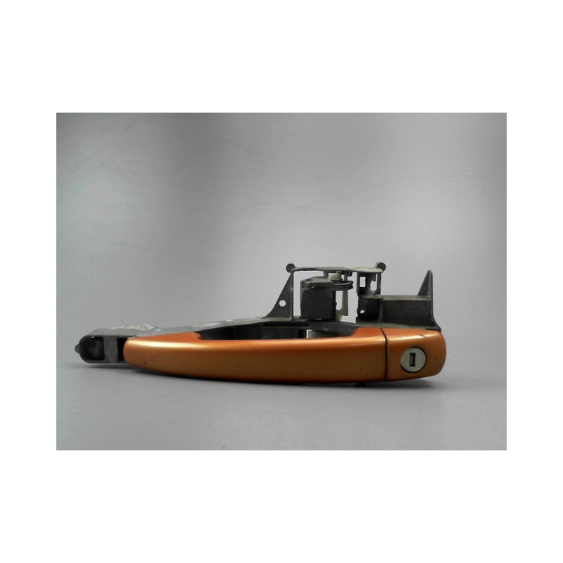 POIGNEE EXTERIEURE PORTE AVANT GAUCHE PEUGEOT 207 2006-2013