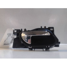 POIGNEE INTERIEURE PORTE AVANT DROIT PEUGEOT 5008 2009-