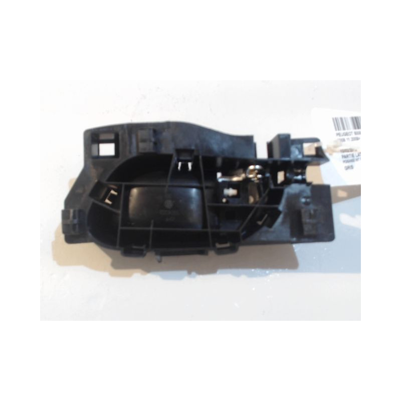 POIGNEE INTERIEURE PORTE AVANT DROIT PEUGEOT 5008 2009-