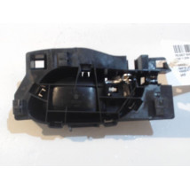 POIGNEE INTERIEURE PORTE AVANT DROIT PEUGEOT 5008 2009-