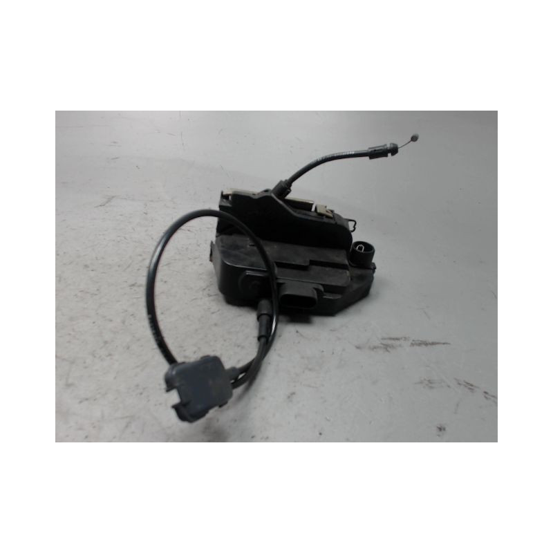 SERRURE PORTE AVANT DROIT RENAULT MEGANE