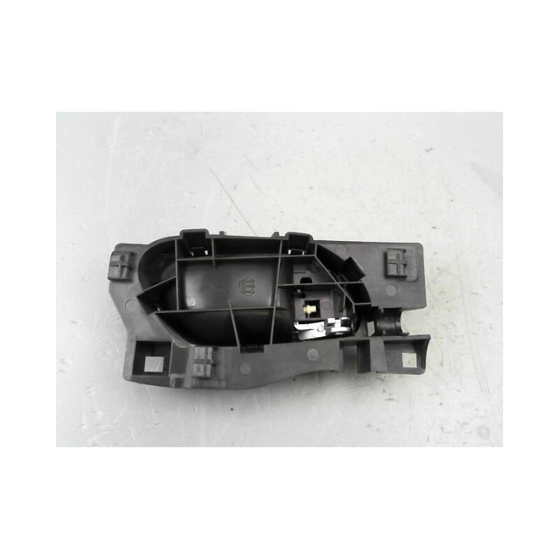 POIGNEE INTERIEURE PORTE ARRIERE GAUCHE PEUGEOT 207 2006-2013