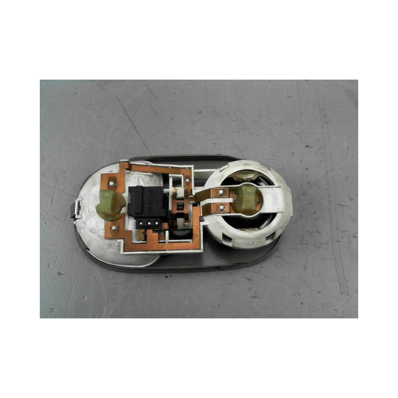 PLAFONNIER RENAULT CLIO II Phase 2 2001-2006