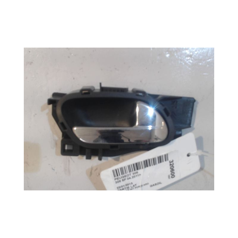 POIGNEE INTERIEURE PORTE ARRIERE DROIT PEUGEOT 308 2011-