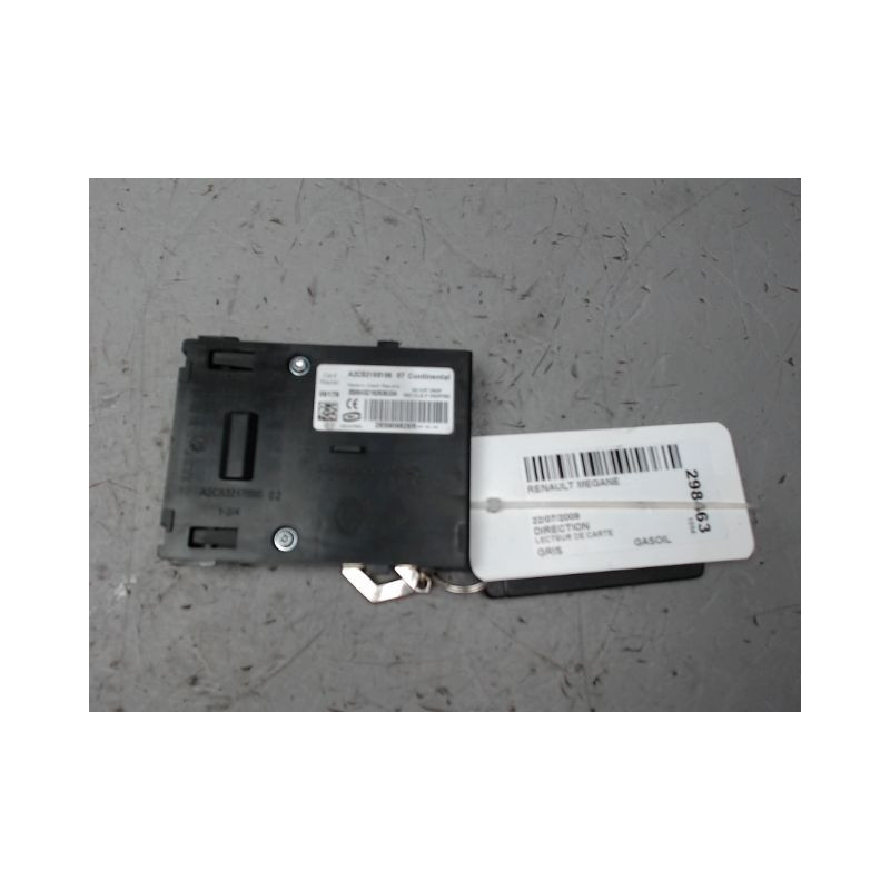 LECTEUR DE CARTE RENAULT MEGANE