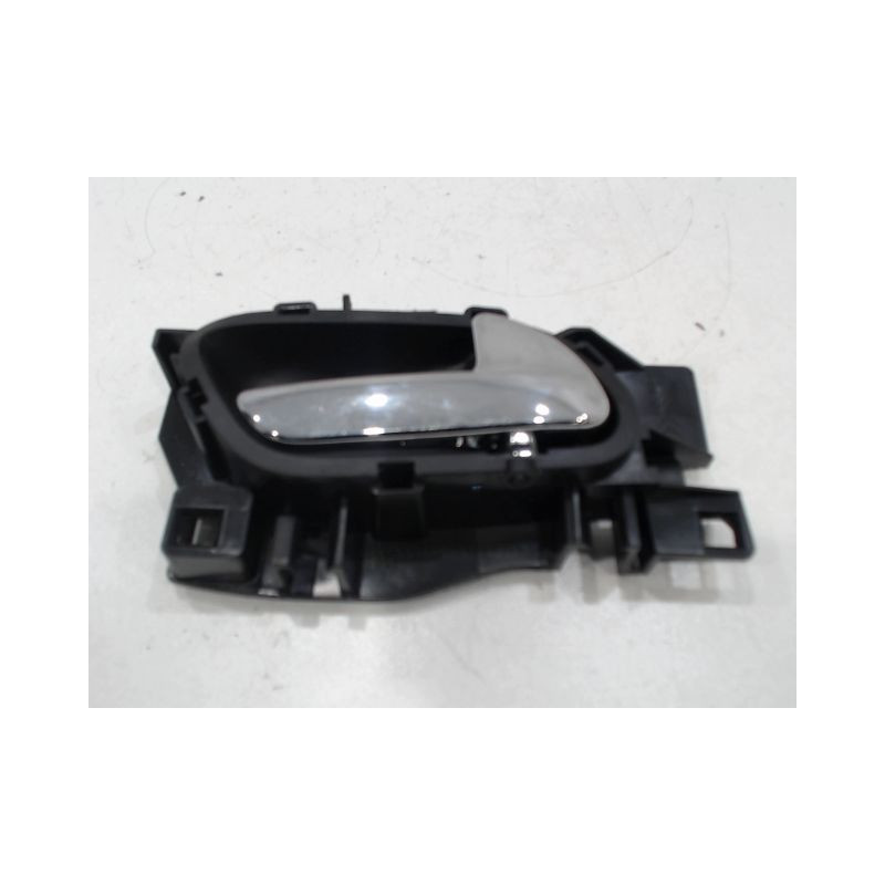 POIGNEE INTERIEURE PORTE AVANT DROIT PEUGEOT 207