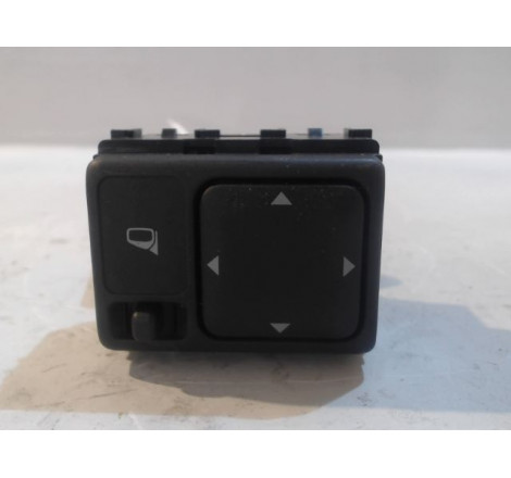 COMMANDE RETROVISSEUR EXT ELECTRIQUE