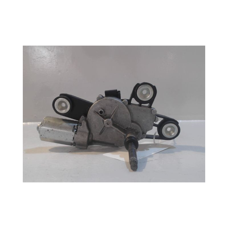 MOTEUR ESSUIE-GLACE ARRIERE FORD FIESTA 2010-