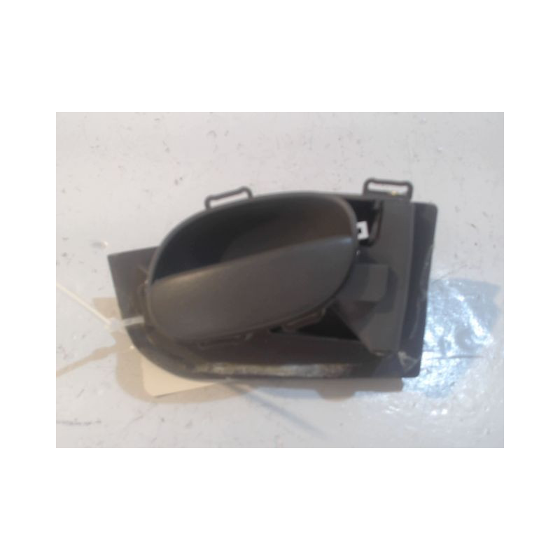 POIGNEE INTERIEURE PORTE AVANT DROIT PEUGEOT 206 5P