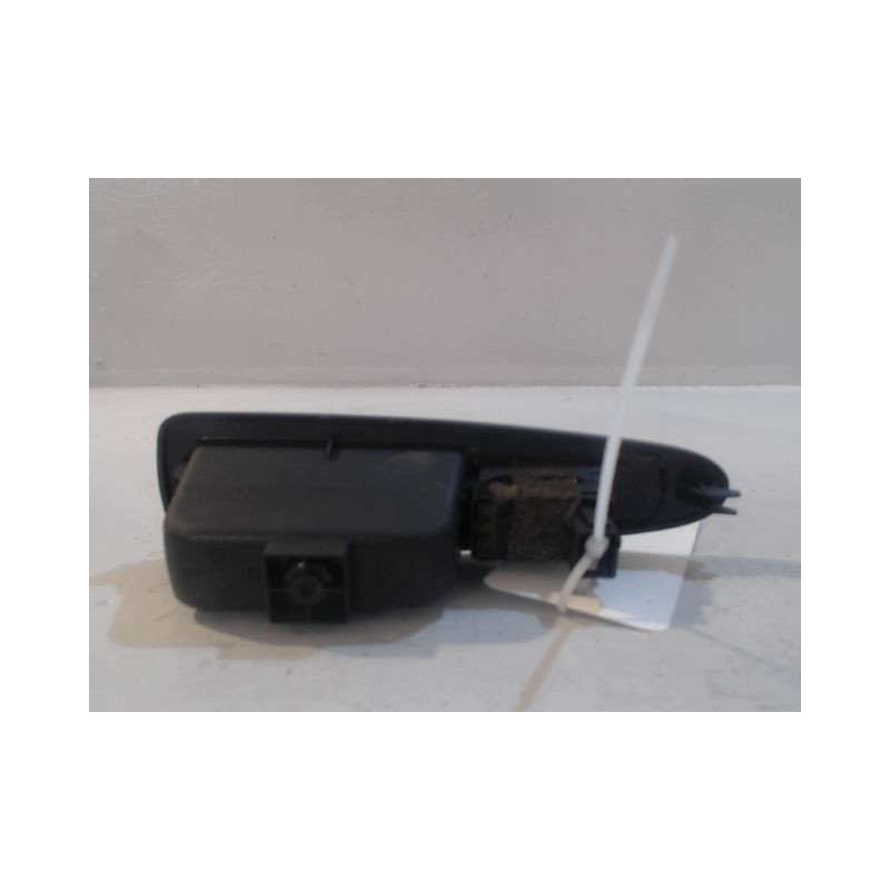 COMMANDE LEVE-GLACE PORTE ARD CITROEN C4 04-08