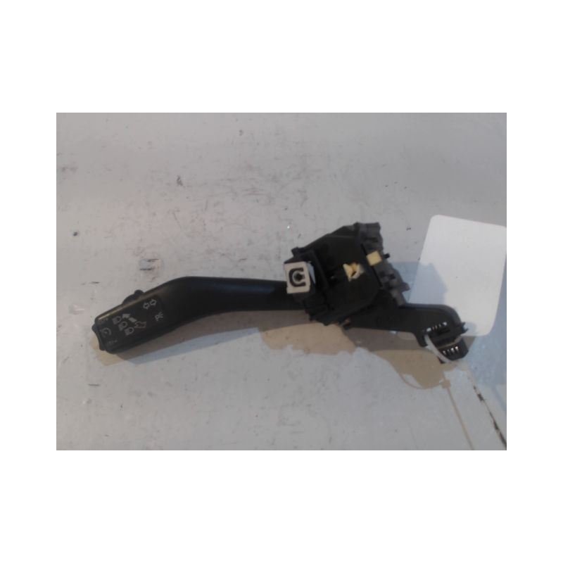 COMMANDE CLIGNOTANT VOLKSWAGEN GOLF VI 2008-
