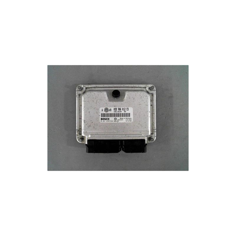 CALCULATEUR MOTEUR VOLKSWAGEN GOLF IV 98-2004