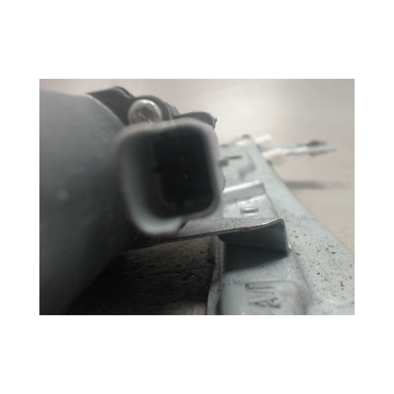 MECANISME+MOTEUR LEVE-GLACE AVANT DROIT PEUGEOT 207