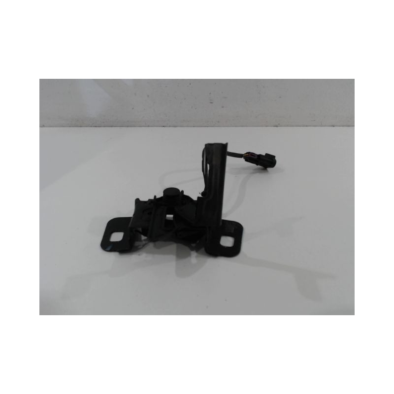 SERRURE CAPOT CHEVROLET ORLANDO