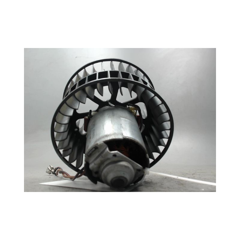 MOTEUR VENTILATEUR CHAUFFAGE OPEL CORSA