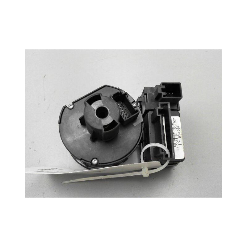 INTERIEUR COMMANDE PHARES AUDI A3 SPORTBACK II Phase 1 (8P) 2004-2008