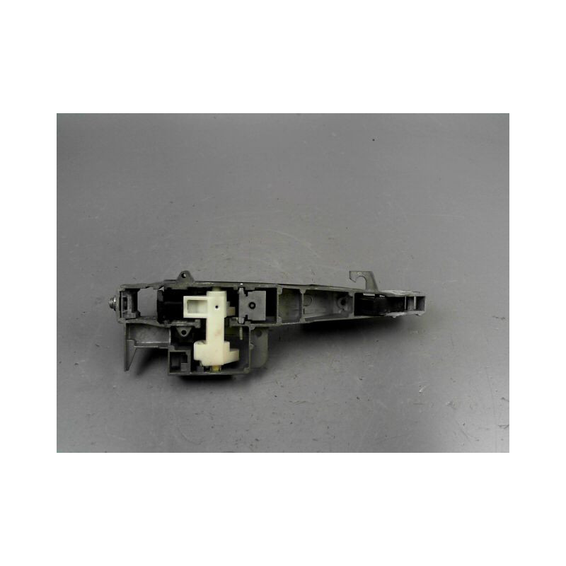 POIGNEE EXTERIEURE PORTE ARRIERE DROIT PEUGEOT 407 BERL. Phase 1 2004-2008