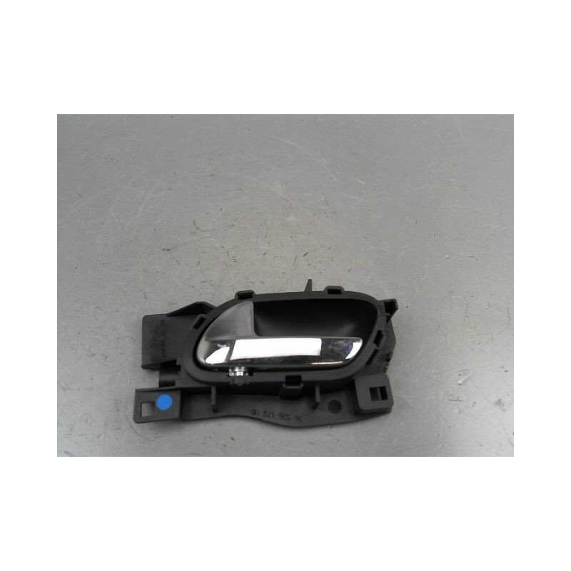 POIGNEE INTERIEURE PORTE ARRIERE GAUCHE PEUGEOT 407 BERL. Phase 1 2004-2008