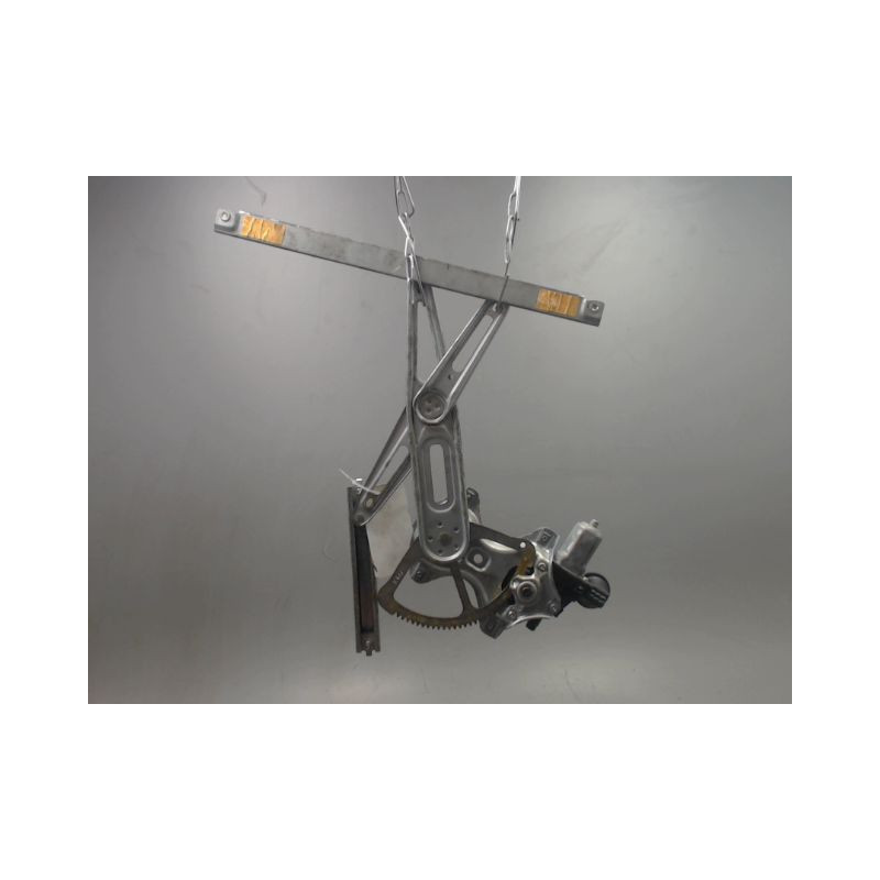 MECANISME+MOTEUR LEVE-GLACE AVANT DROIT TOYOTA YARIS