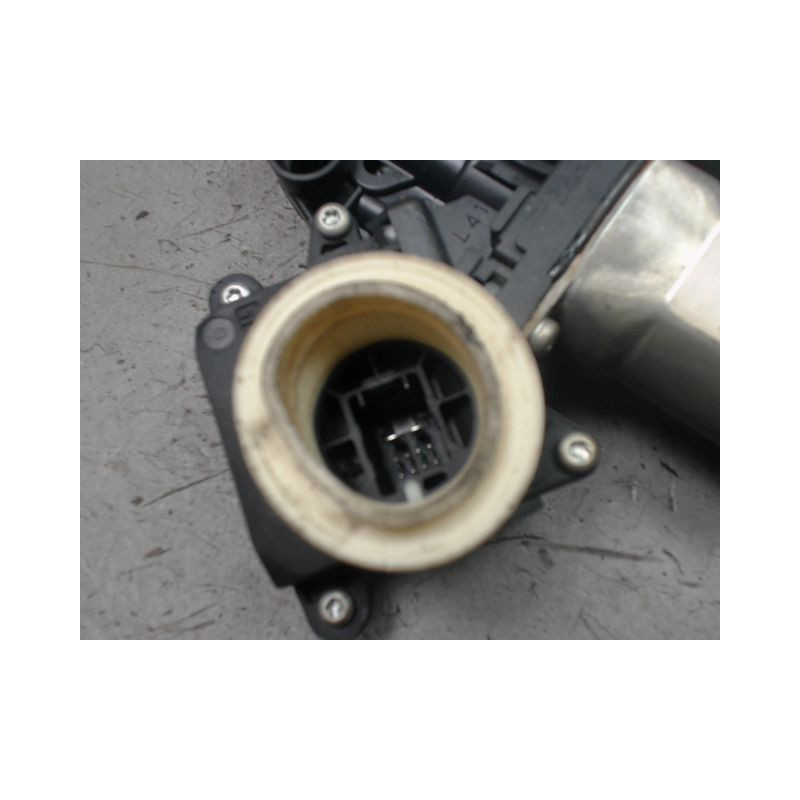 MECANISME+MOTEUR LEVE-GLACE AVANT GAUCHE TOYOTA YARIS