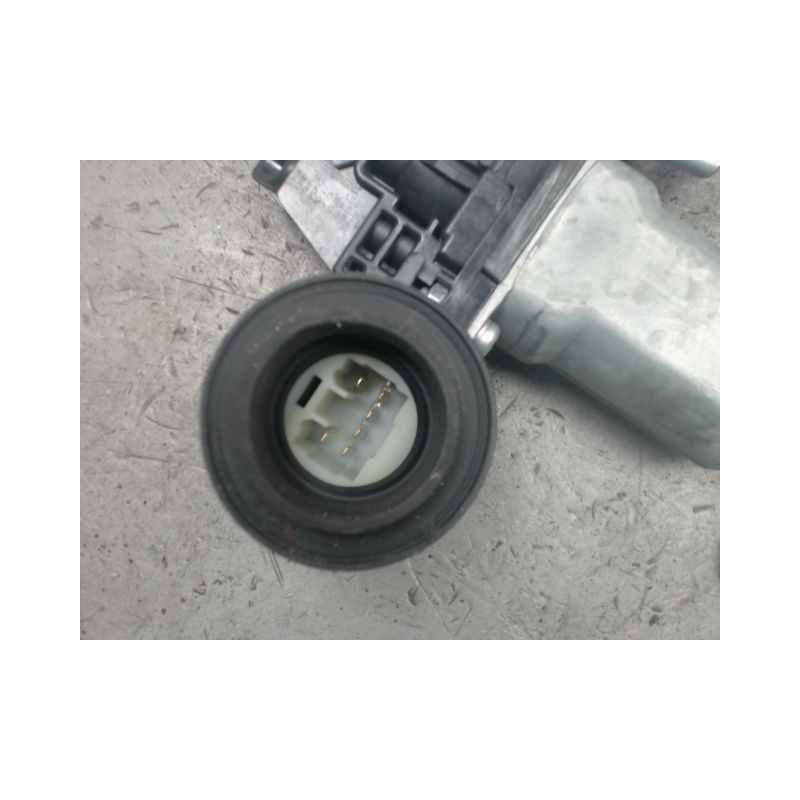 MECANISME+MOTEUR LEVE-GLACE AVANT GAUCHE SUZUKI SWIFT