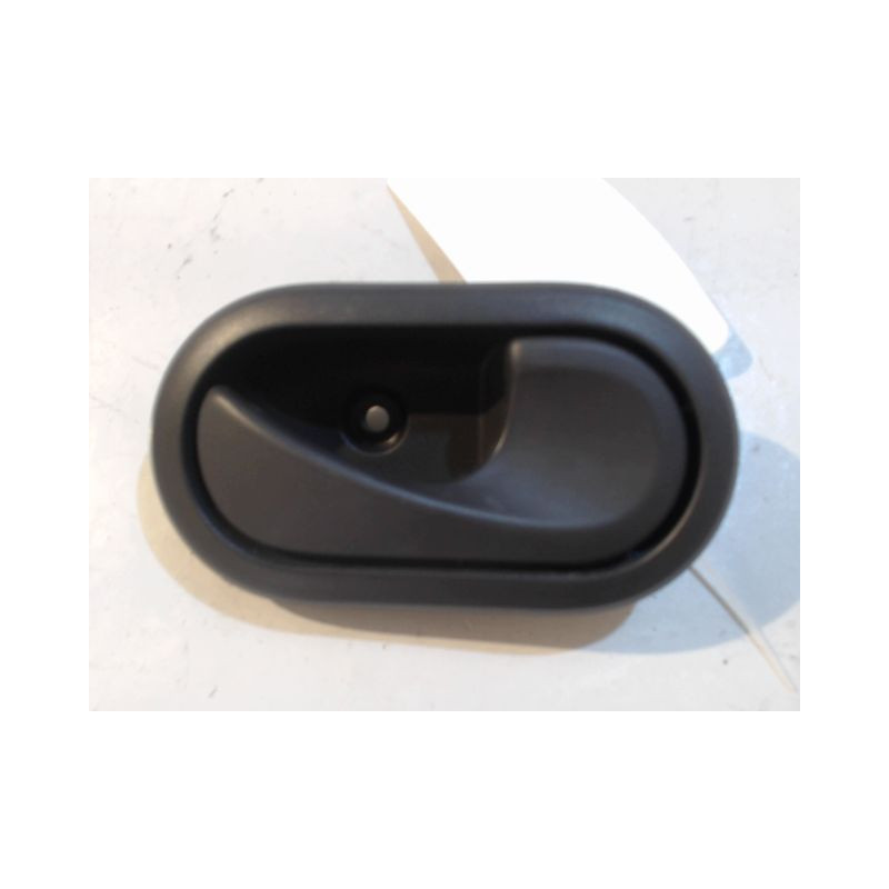 POIGNEE INTERIEURE PORTE AVANT DROIT DACIA SANDERO 2008-