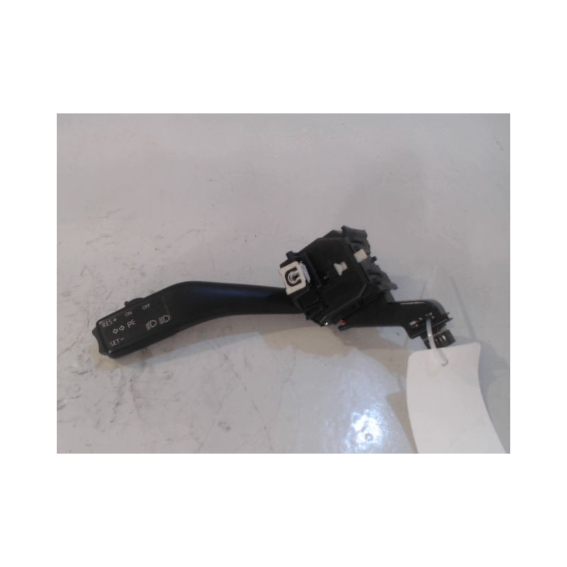 COMMANDE CLIGNOTANT VOLKSWAGEN GOLF V 2003-2009